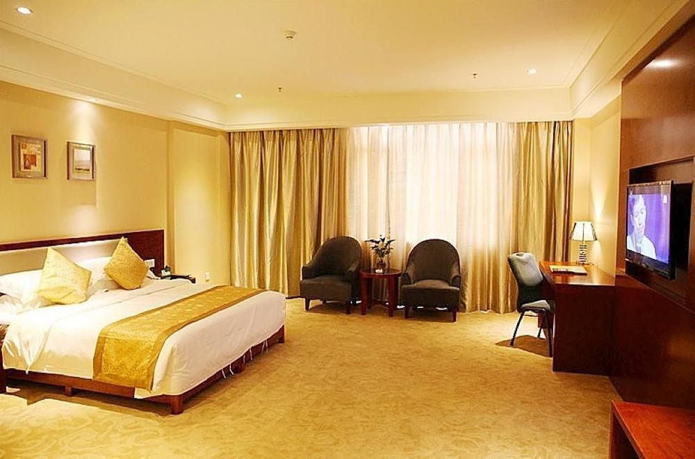 Jinhu Hotel Nanchang  Bagian luar foto