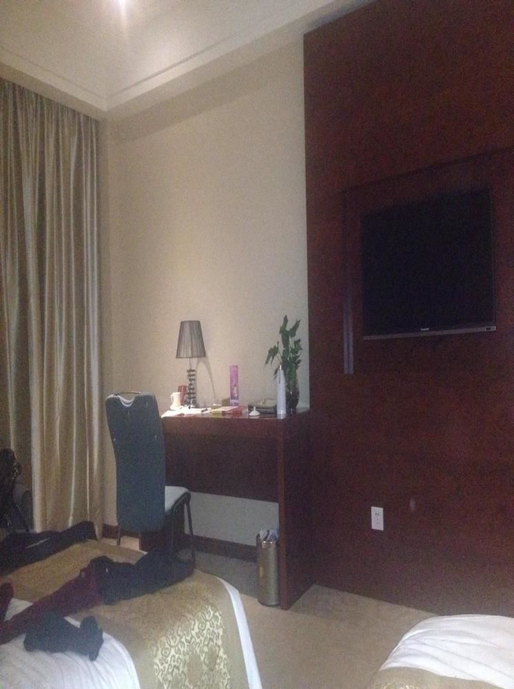 Jinhu Hotel Nanchang  Bagian luar foto