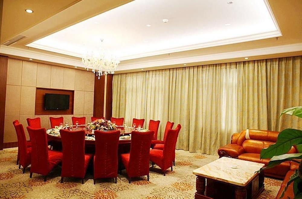 Jinhu Hotel Nanchang  Bagian luar foto